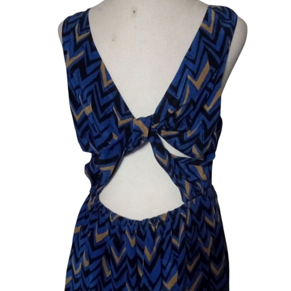 Madewell Broadway & Broome Chevron Silk Twist Back Midi Dress ASO Hannah McKay - Picture 6 of 10